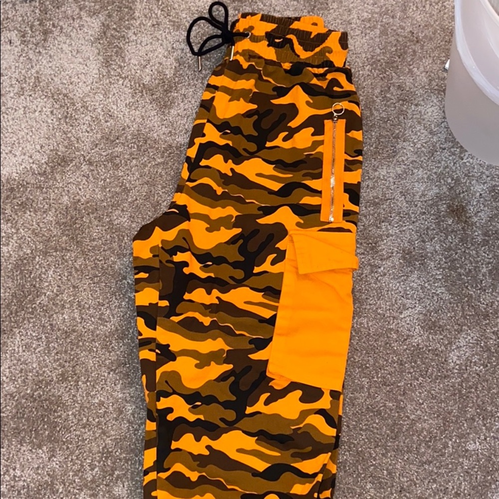 Fashion nova pants